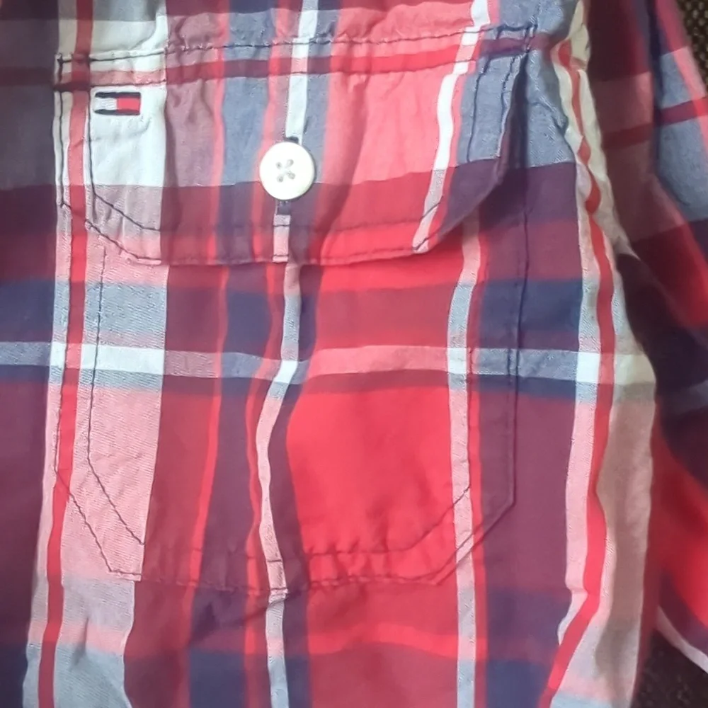 Tommy Hilfiger Boys Button Down - Picture 3 of 4